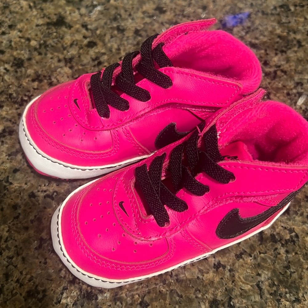 Brand new never worn baby Air Force ones size 4c